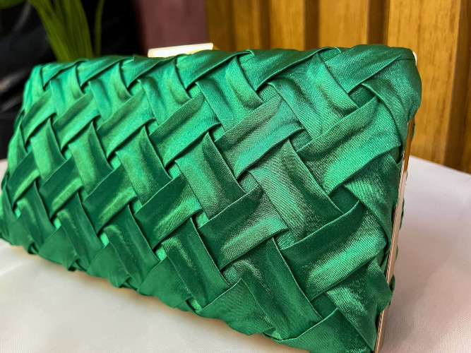 Clutch Verde